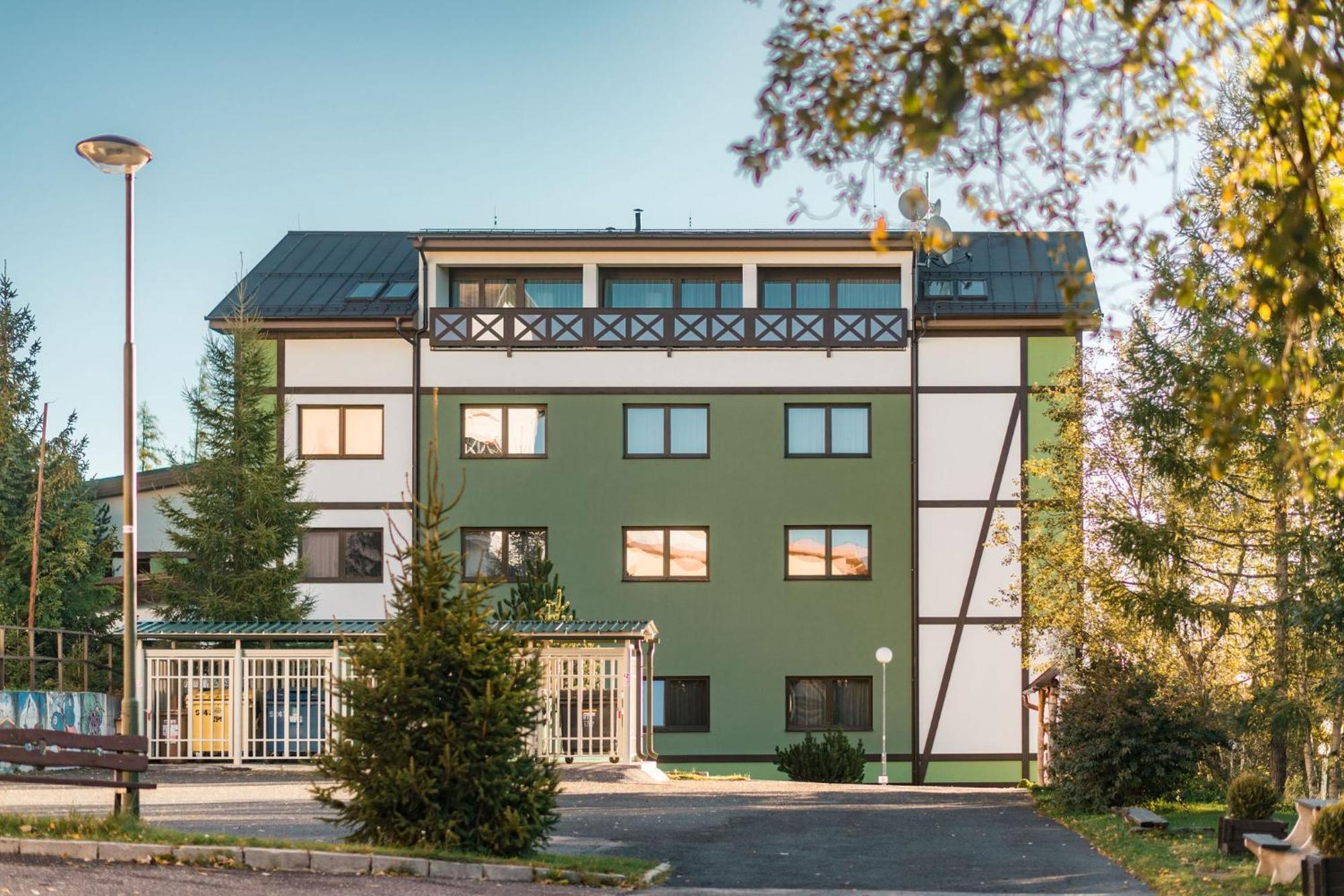 Apartmanovy Dom Familia Smokovec Високе-Татри Экстерьер фото