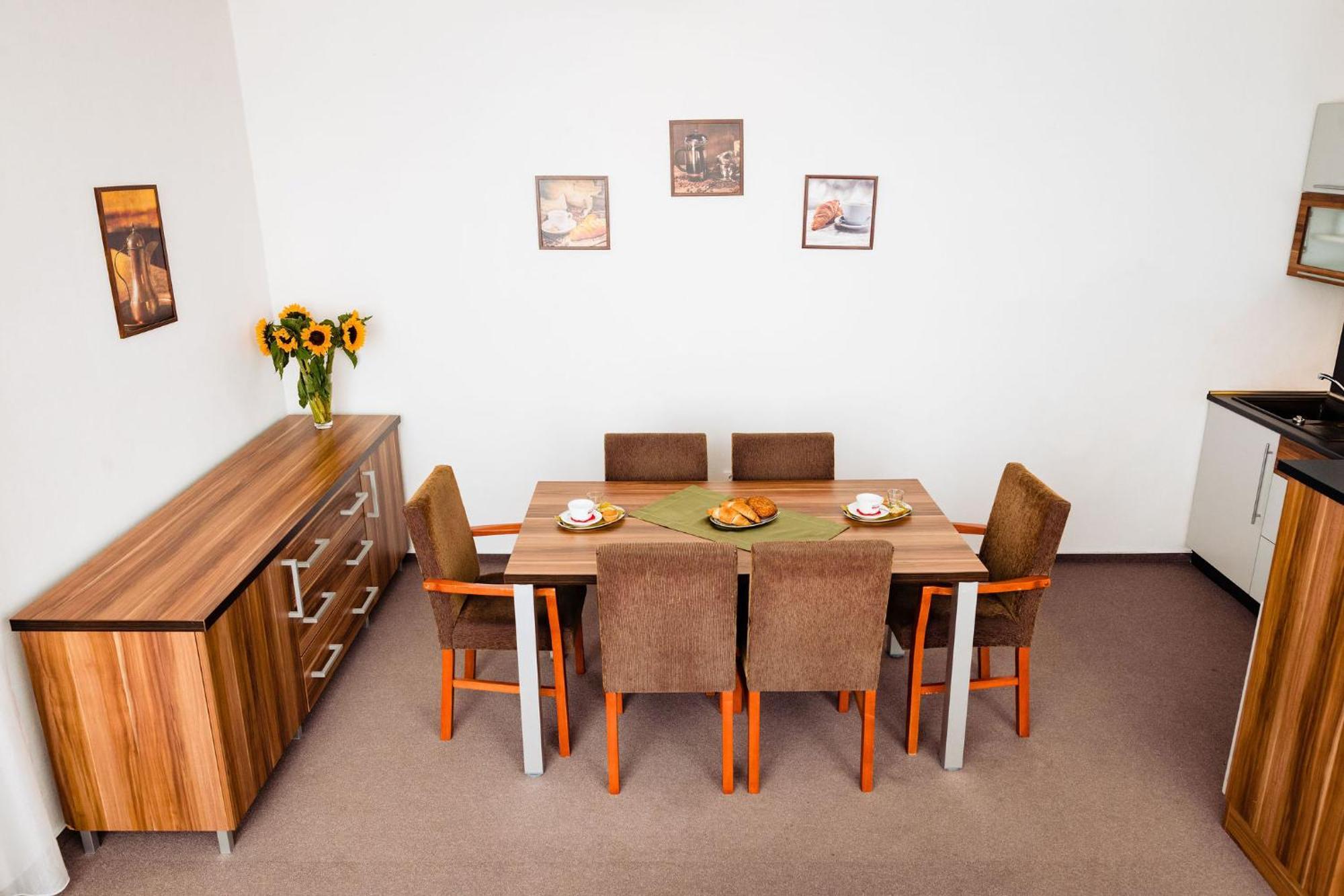 Apartmanovy Dom Familia Smokovec Високе-Татри Экстерьер фото